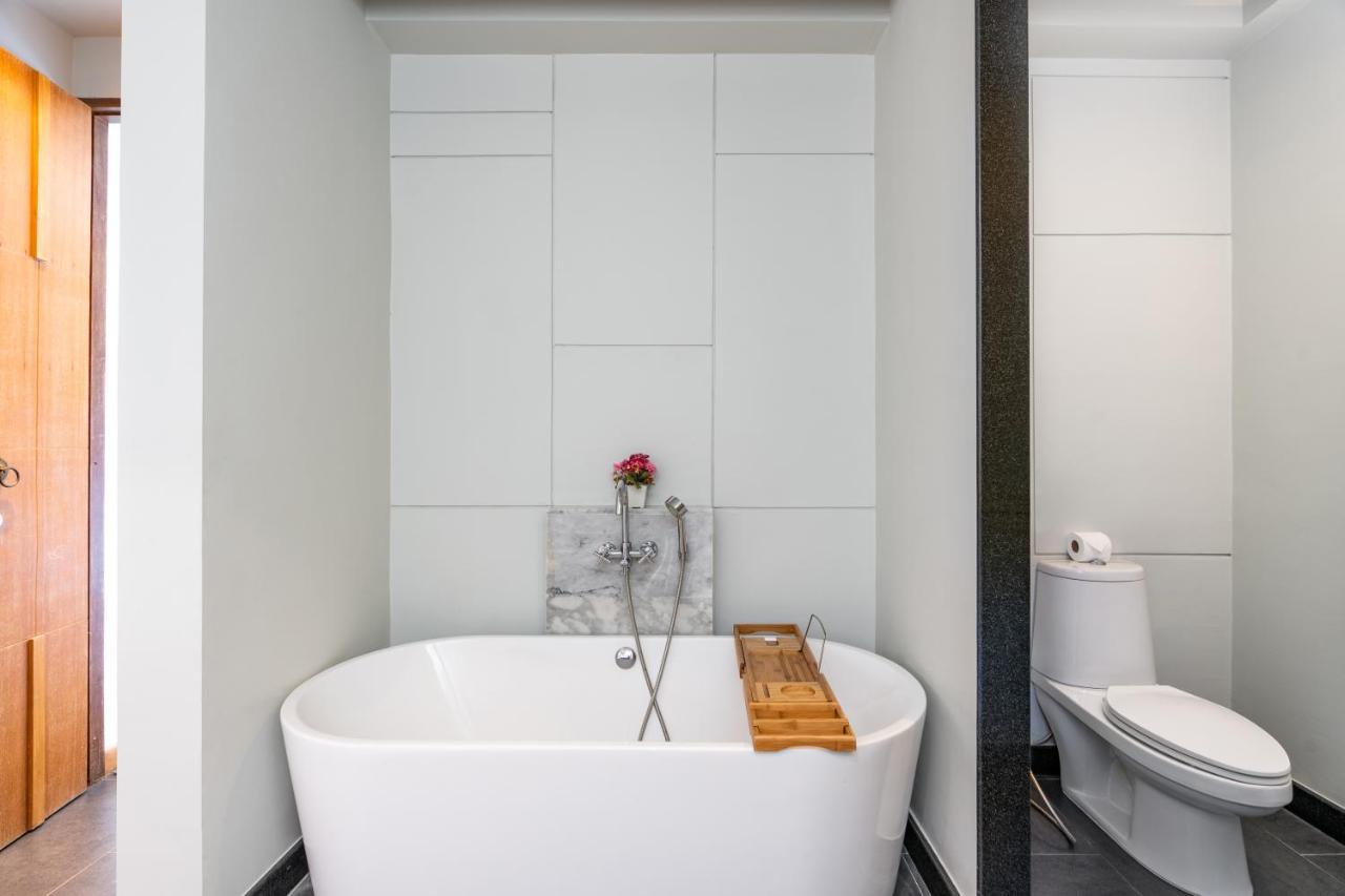 Beautiful Comfortable And Fully Equipped Big Pool Villa With 65Inch Smart Tv Located Near Popular Bangtao Beach And Laguna Bang Tao-stranden Eksteriør bilde